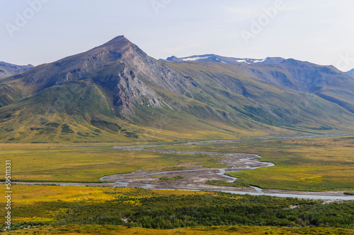 USA  Alaska  Gates of the Arctic National Park  Noatak River. Arctic tundra landscape at the confluence with Igning River.
