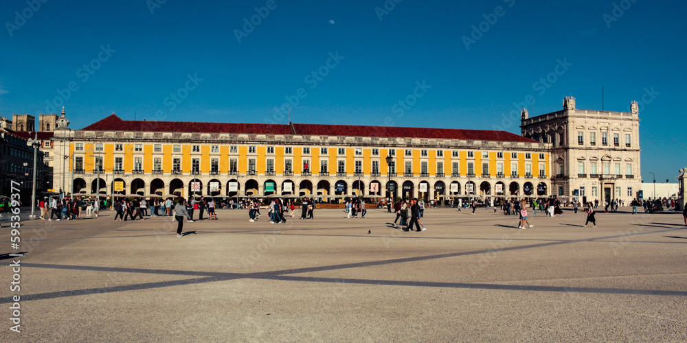 Obraz premium Buildings at Praça do Comércio in Lisbon, home to the Beer Museum, the Lisbon Story Centre, and the Interpretative Center for the History of Codfish