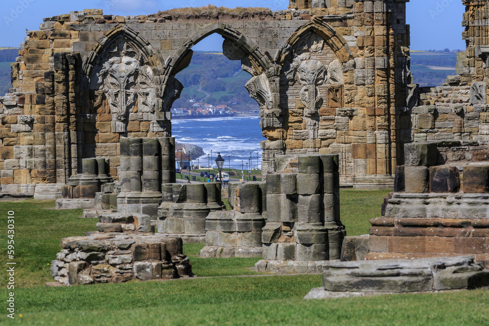 England, North Yorkshire, Whitby. Ruins of Benedictine monastery, Whitby Abbey.
