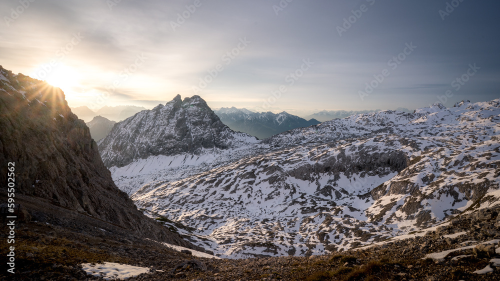Fototapeta premium Sunrise view from Meilerhuette in the nearby hiking area of Zugspitze, Garmisch-Partenkirchen, Germany