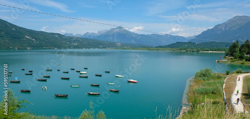 Lago di Santa Croce in Italien