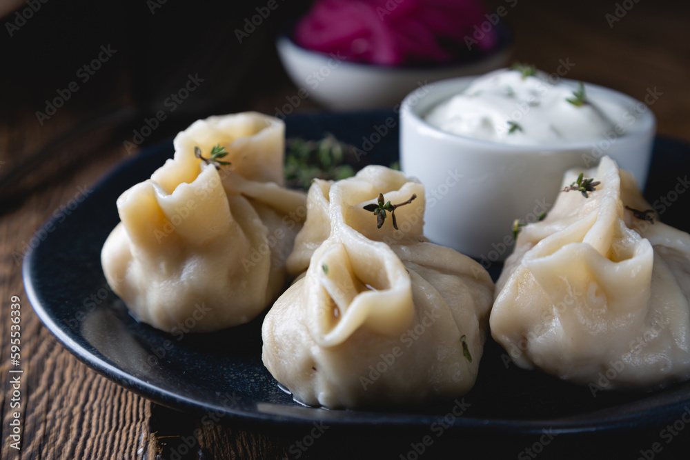 Manti with sour cream and thyme Manti with sour cream and thyme