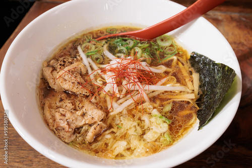 Tapeta vegan soy sauce ramen