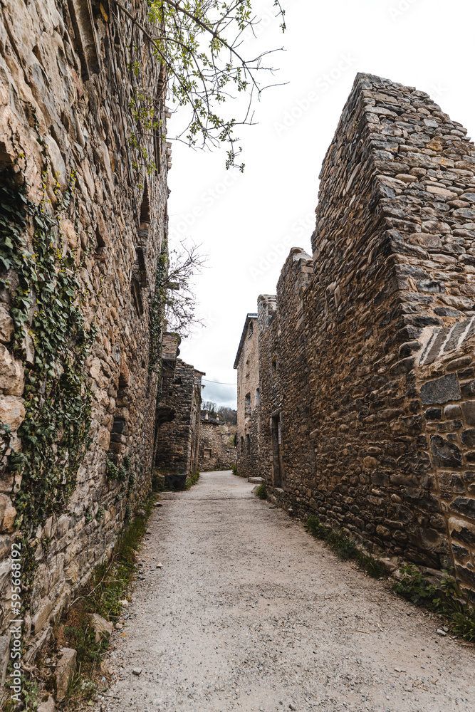 Street of a town in ruins (Janovas, Pyrenees) Street of a town in ruins (Janovas, Pyrenees)