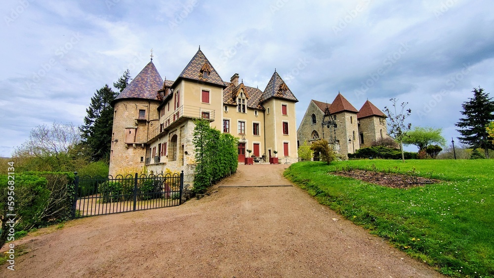 COUCHES (Saône-et-Loire)