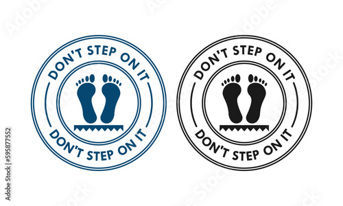 Don't step on it design logo template illustration