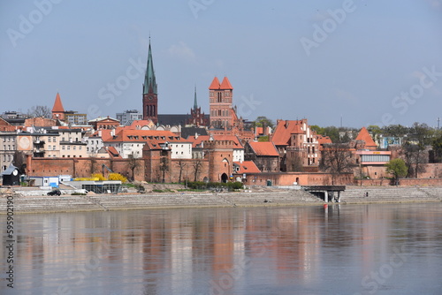 Toruń, gotyckie miasto wpisane na listę UNESCO, architektura, gród, europa, podróż, stary, krajobraz, niebo, średniowiecznej, lato, dom