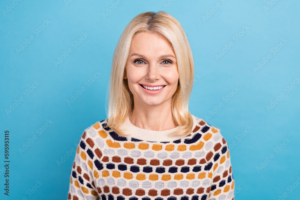 Portrait of glad joyful cheerful lady toothy wear trendy clothes demonstrate veneers advise clinic isolated on blue color background Portrait of glad joyful cheerful lady toothy wear trendy clothes demonstrate veneers advise clinic isolated on blue color background