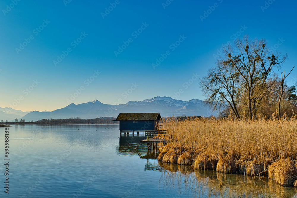 Fototapeta premium Bootshütte am See