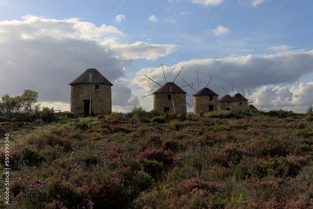 Moinhos da Serra da Atalhada, Vila Nova de Poiares. 