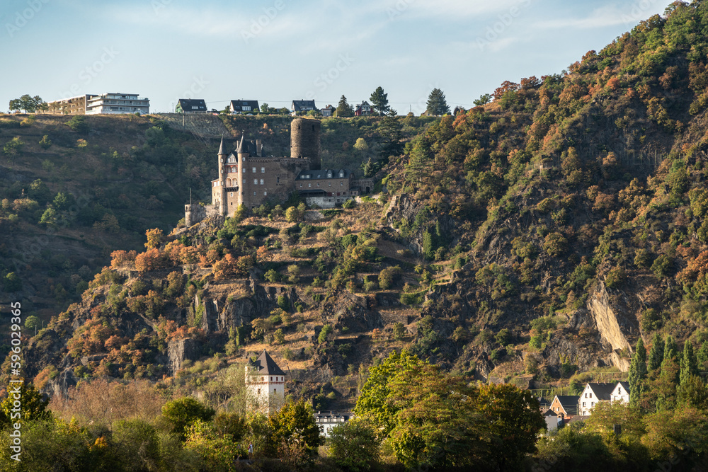 Scenic landscape of Rhine Gorge, UNESCO World Heritage Site, at St. Goarshausen with Katz castle, Rhineland-Palatinate, Germany