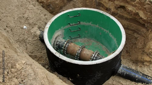 Wallpaper Mural Underground well with repaired city plumbing system. Replacement of city communications. Repair of water and sewer pipes. Renovations Torontodigital.ca