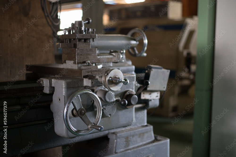 Fototapeta premium lathe for cutting round objects 