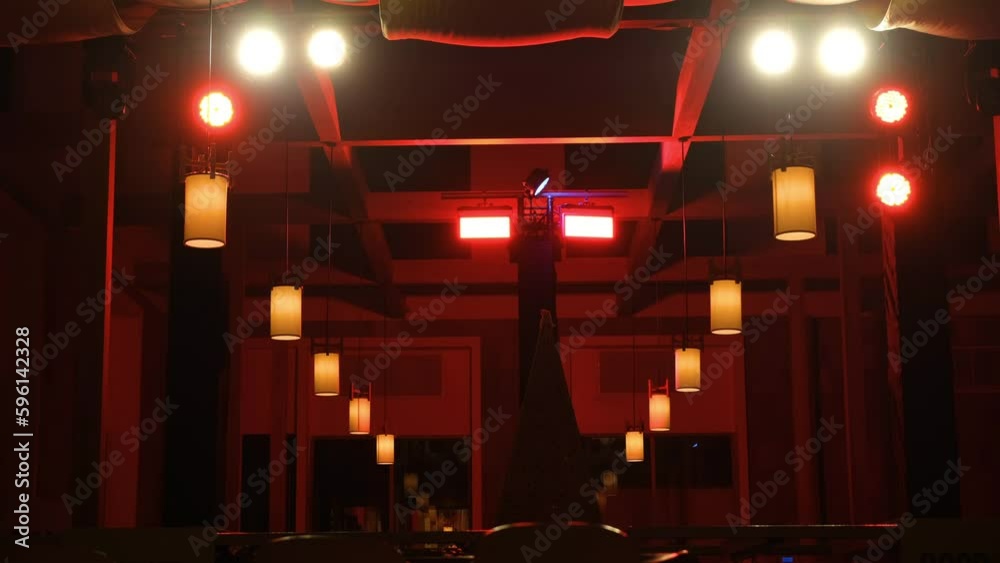 LED lights and par lights to color the atmosphere of launch events, press conferences or concerts.