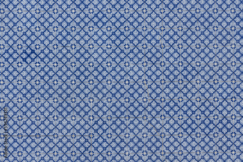 Painel de azulejos antigos em tons de azul