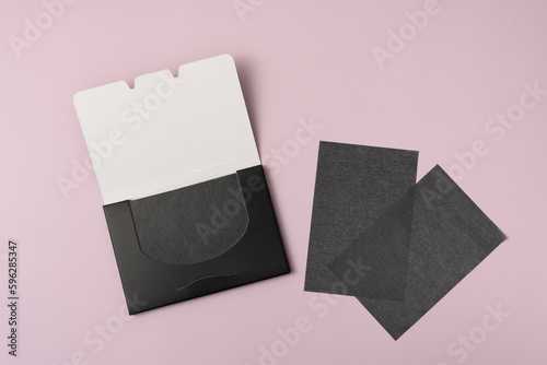 Quadro em tela Oil-absorbing sheets or face wipes to remove excess oil on oily face