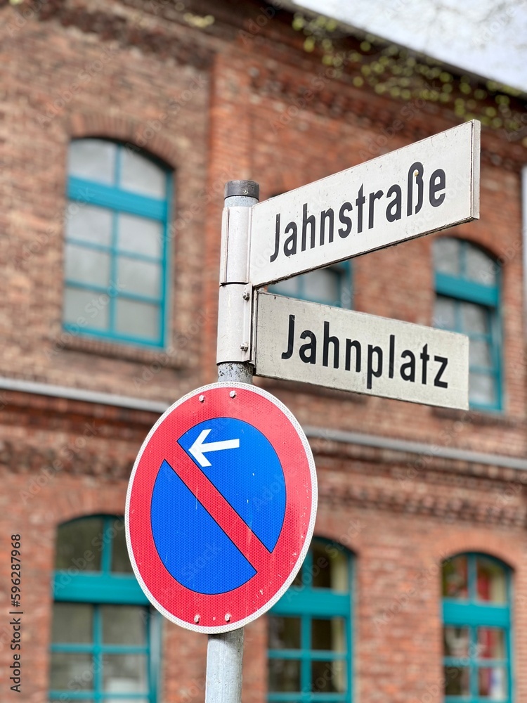 Obraz premium street sign in the city of osnabrueck