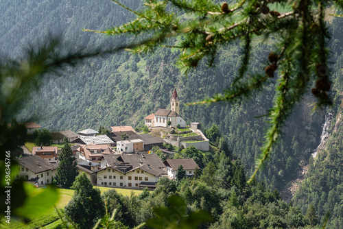veduta suggestiva del borgo di Madonna di Senales, località a fianco del lago di Vernago in Trentino Alto Adige in Italia nella omonima Val Senale photo