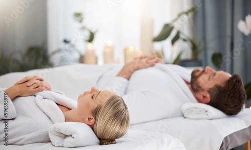 Tableau sur toile Grab your girls and make it a spa day