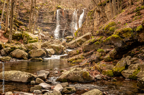 Cascate del Dardagna in Appennino ad aprile photo