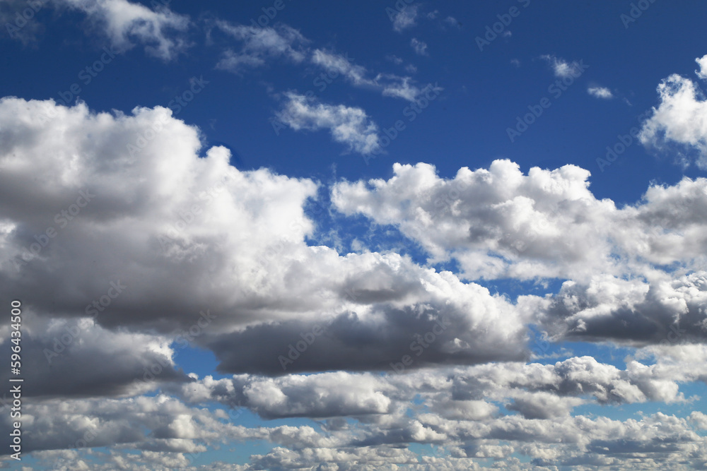 Winder cumulous cloud formation on Glendale, Az, 