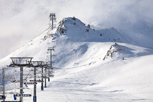 Snow-capped mountain at Grandvalira ski resort in Pas de la Casa © BreizhAtao