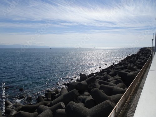 東名高速道路下り線 静岡の由比パーキングエリアから望む駿河湾 風景写真