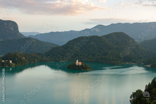 Vista from lake Bled in Slovenian alps © jibz