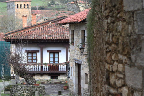 Vista de una calle en Santillana del Mar