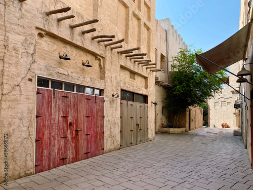 Old dubai buildings photo