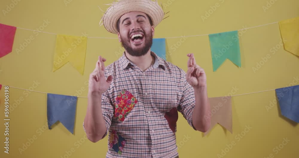 brazilian man dressed in festa junina clothes, festa de são joão, stingray, protocol scenes.