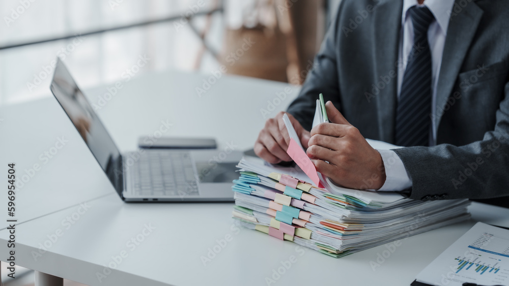 Fototapeta premium Profile of the firm's accountant for company registration, bookkeeping, asian people working with Deferred Incomes, Drawing Account, stock market, Depletion, Doubtful Debt, Equivalent Units