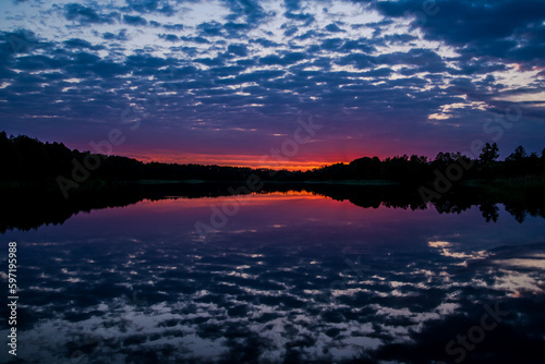 Fototapeta Naklejka Na Ścianę i Meble -  Zachód słońca na mazurach