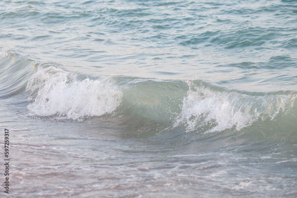 Fototapeta premium waves on the beach