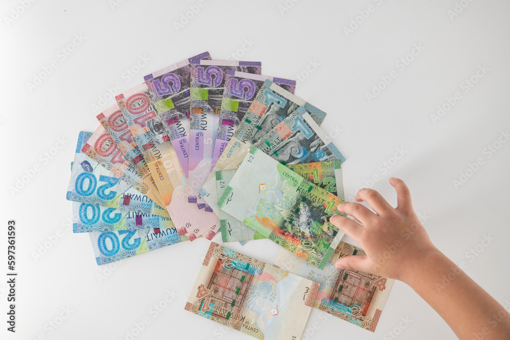 Fotografia do Stock: Selective focused , Full set of Kuwaiti Dinar bank ...