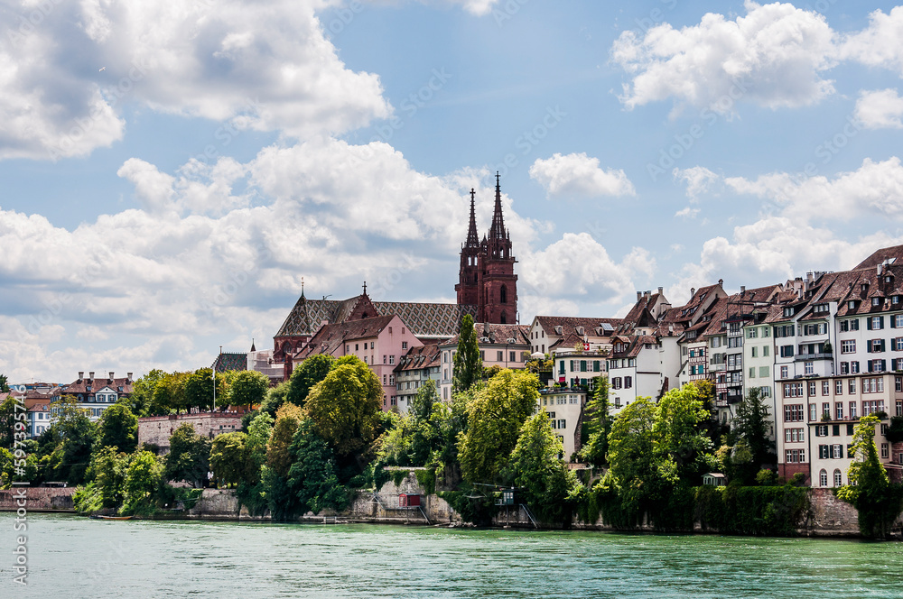 Basel, Rhein, Münster, Stadt, Altstadt, Fluss, Kirche, Pfalz, Grossbasel, Rheinufer, Uferweg, Altstadthäuser, Sommer, Schweiz