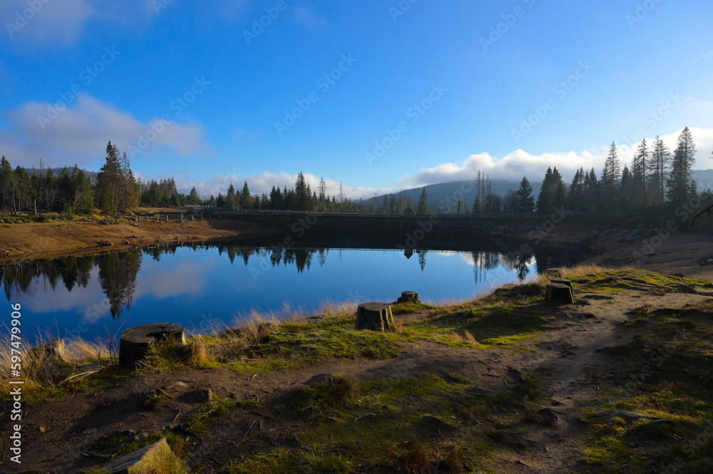 Fototapeta premium lake in the mountains