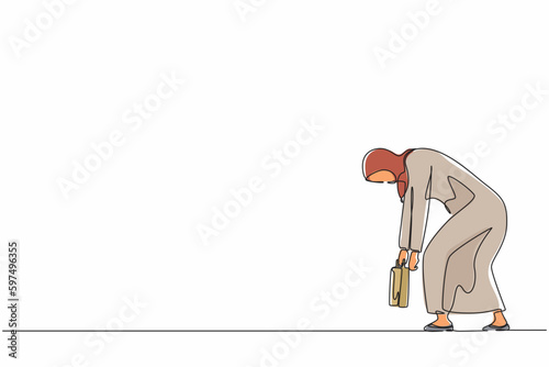 Single continuous line drawing sad Arab businesswoman bowed down. Woman feeling lonely, having mental pressure or stress. Bankruptcy on global economic recession, failure. One line draw design vector