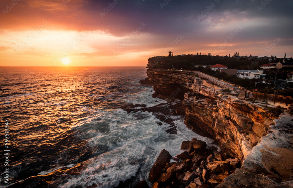 The sunrise scene of the Gap Lookout in the Watsons Bay in Sydney