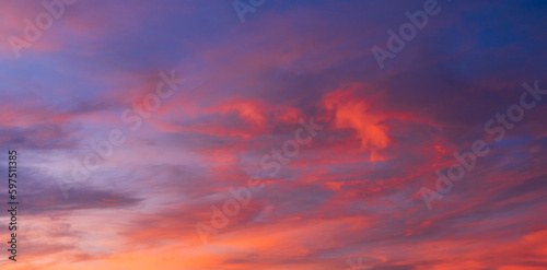 Fototapeta Naklejka Na Ścianę i Meble -  red clouds sky at sunset