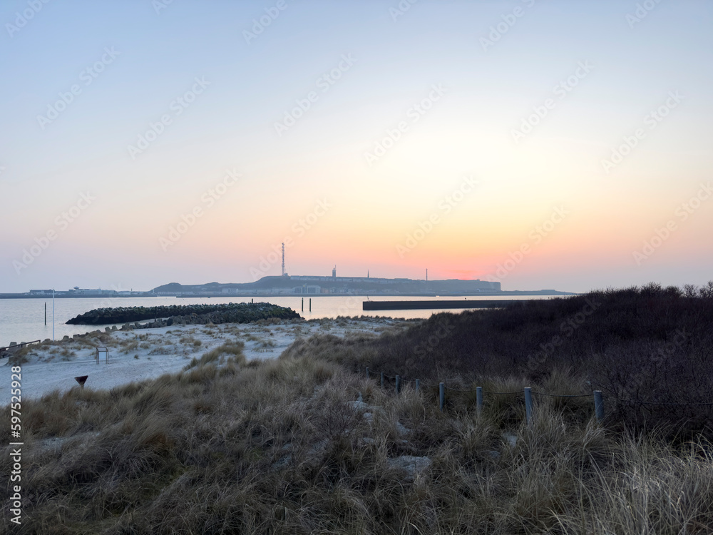 Sonnenuntergang Helgoland von Insel Düne aus beobachtet Sonnenuntergang Helgoland von Insel Düne aus beobachtet