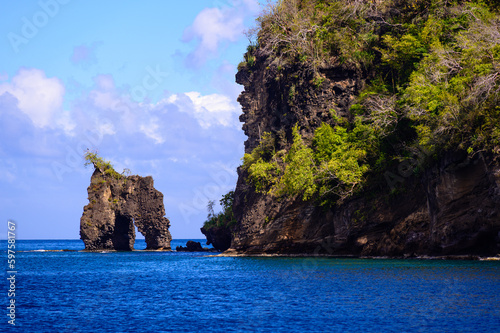 Fotografia Movie set of Pirates of the Caribbean, Wallilabou Bay, Saint Vincent