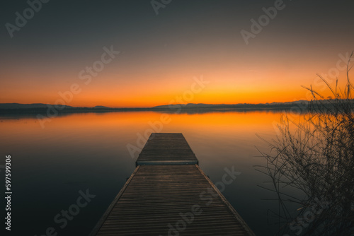 Fototapeta Naklejka Na Ścianę i Meble -  lago di varese - sunset
