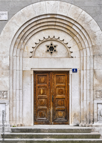 Synagogue Trieste © Michael Knöbl