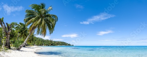 Fototapeta Naklejka Na Ścianę i Meble -  Tropical beach panorama as background, Bora Bora, French Polynesia