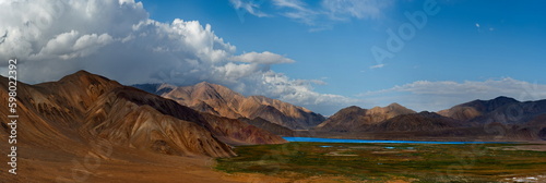 Tadjikistan. A sunny evening in the deserted mountain valleys on the northeastern section of the Pamir tract. © Александр Катаржин