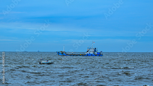 fishermen in Pangandaran picking up their catch and then selling it to collectors  April 23  2023 West Java Indonesia
