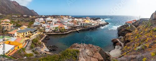 Fototapeta Naklejka Na Ścianę i Meble -  Panoramic of the town of Tamaduste located on the coast of the island of El Hierro in the Canary Islands, Spain