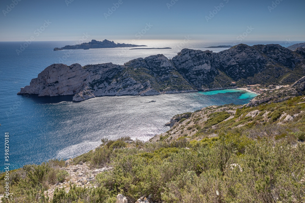 Randonnée le long de la Calanque de Sormiou en France Randonnée le long de la Calanque de Sormiou en France