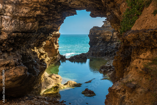 The Grotto, Port Campbell National Park, Great Ocean Road, Victoria, Australia